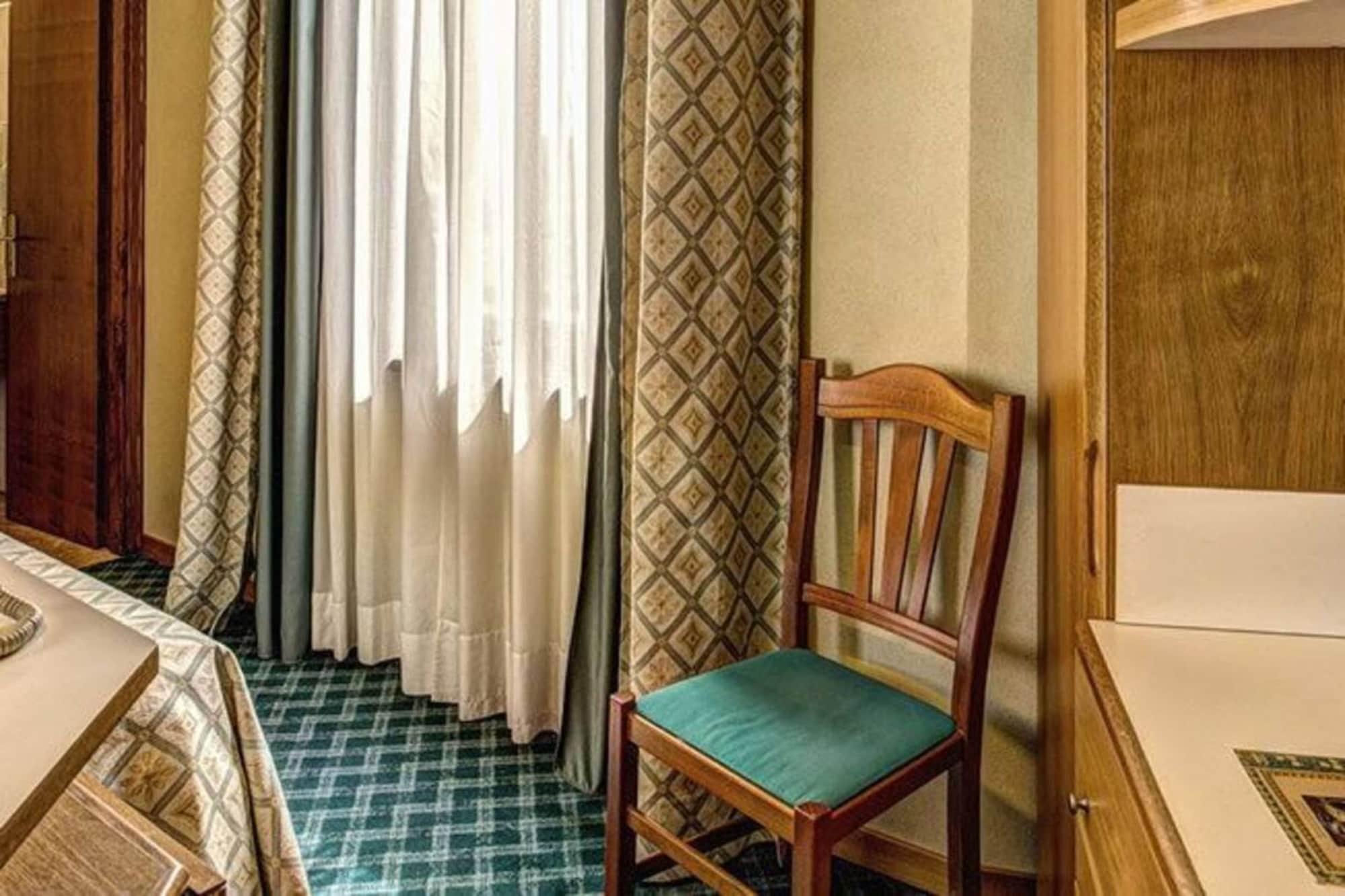 Hotel Europa Signa Esterno foto