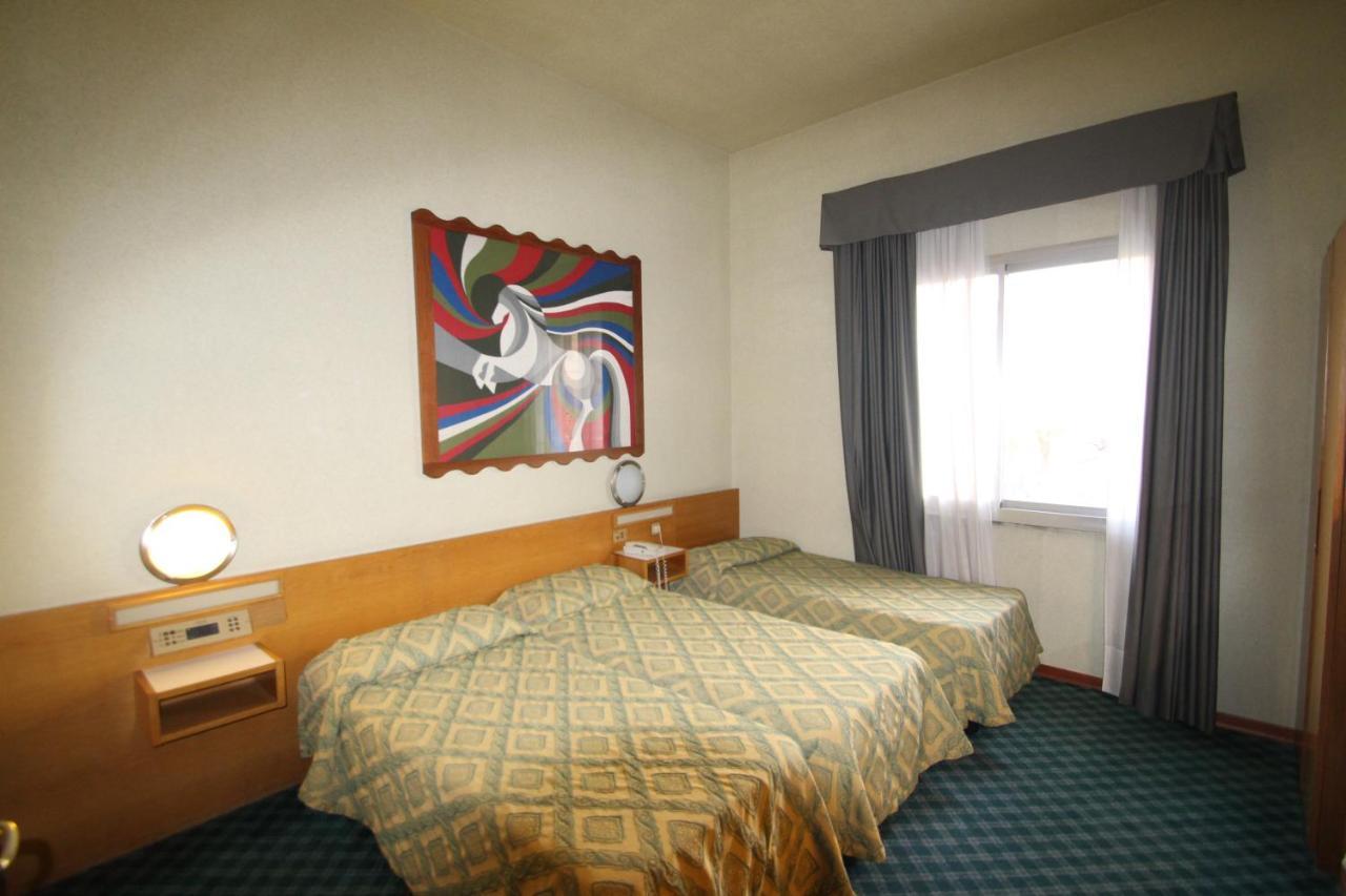 Hotel Europa Signa Esterno foto